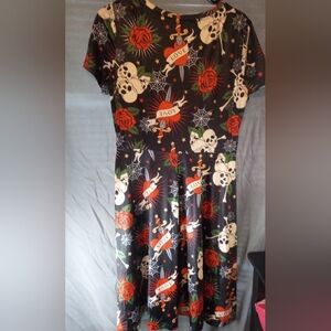 Fensace Goth Skull and Rose Print Black Dress